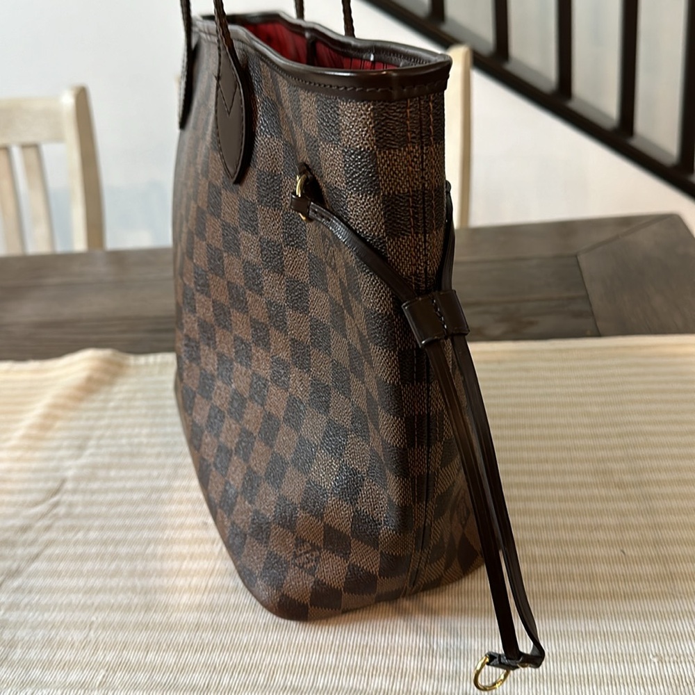 Authentic LV Damier Ebene Neverfull MM - Picture 2 of 16